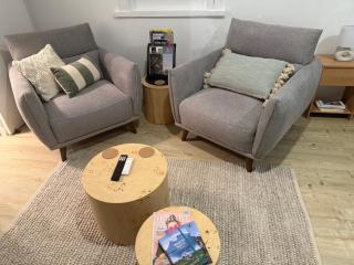 Mont-Eggo Boutique Garden Studio - New Town - 9