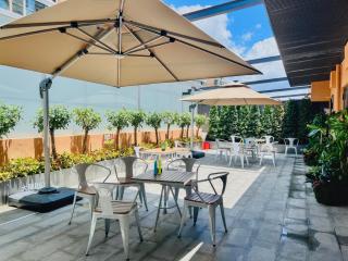 Dayin Hotel -Shanghai Hongqiao Beixinjing Metro Station Branch -Large Social Area -Bar -Café -Gym -Free Laundry Luggage Storage -24H Front Desk-English Service - Shanghai - 0