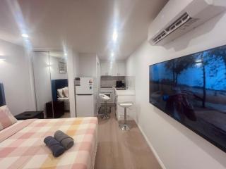 Deluxe Queen Studio - St Albans - 3