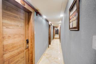 Townhouse Prayagraj Central Bus Terminal Formerly Hotel Four View - 1