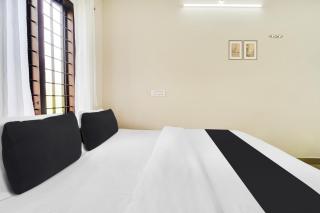 Super Hotel O Ambalamedu - Muttam - 4