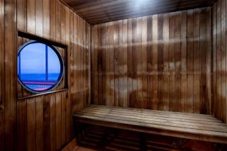 Beachfront Escape Stay 5 Pay 4 - Whale Season - 5