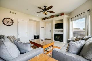 Golf Course Views and Private Deck Mesquite Condo! - 6