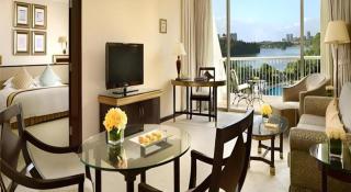 Dongguan MCB Lake Hotel - 9