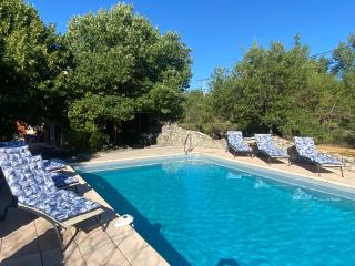 Maison Provençale avec piscine - 9