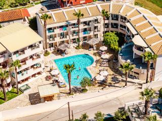 Caretta Beach Resort & WaterPark - Kalamaki - 6