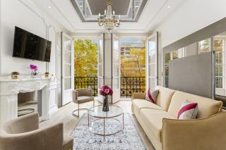 Merveil Luxury Suite - Martin VII - Museum view - 0