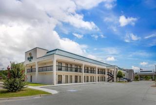Quality Inn Lumberton North - Lumberton - 1