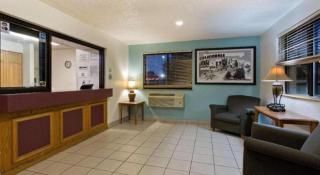 Super 8 By Wyndham Lexington Park/California Area - California - 9
