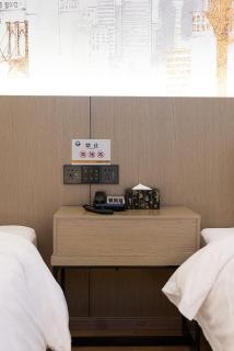 Urba Hotel Anji Jiuzhou Changshuo Plaza - 3