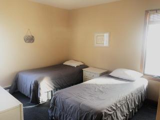 Single Family, Oceanfront, Beach Badges, Beach Equipment, View, Wifi, Ocean Front Home In Brant Beach 77448 - Brant Beach - 4