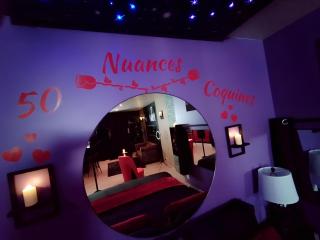 Love Room, Gîte 4 étoiles, 50 Nuances Romantiques - - 1