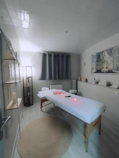 Love Room, Gîte 4 étoiles, 50 Nuances Romantiques - - 5