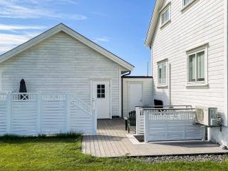 4 person holiday home in Borhaug - 2