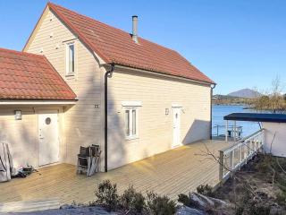 9 person holiday home in GURSKØY-By Traum - 7