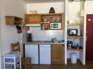 F2 avec piscine et jacuzzi - 7