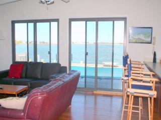Bay Front Home In Loveladies, - 9