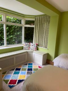 Spacious 2 Bed Retreat Includes a private Hot Tub in the Woodlands Wimborne - 7