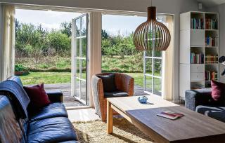 Beautiful Home In Ejstrupholm With Wifi - Krejbjerg - 8