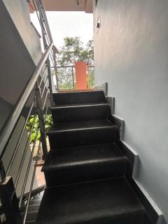 Classic Harmony Inn - 2 Min Walk From Hazrat Nizamuddin - 2
