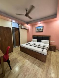 Classic Harmony Inn - 2 Min Walk From Hazrat Nizamuddin - New Delhi - 8