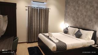 Hotel Raaj Castle - 6