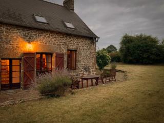 Peaceful detached stone cottage - 6
