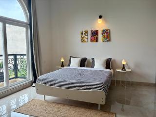 The Leos Haus - 4BR, Jaccuzi, Snooker, and Foosball - Jaipur - 4