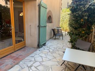 Ceret Beautiful Spacious House & Courtyard BBQ - Céret - 9
