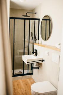 GUT & GASTLICH Stallmann-Hiestand - 9