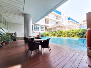 Home Like Modern Apartment 1BR, Glodok, Jakarta - 4