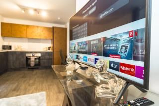 Opera Suite - Royal Tunbridge Wells - 2