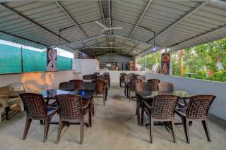 Collection O Homely Stays Resort - Pune - 0