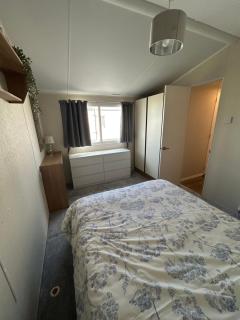 2 Bedroom Caravan 6 Birth The Wolds Ingoldmells Skegness - No pets free WiFi - 1