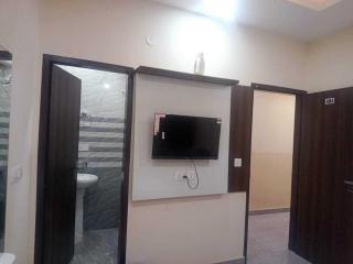 HoteL O J10 - Ludhiana - 5