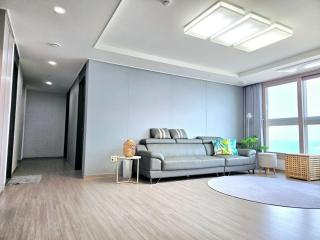 Sokcho Ocean view Doggebi House - 7