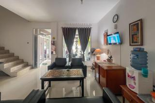 RedDoorz at Dimens House Sragen - Sragen - 7