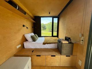 Parcel Tiny House l'Atrée au bord d'un étang - Saint-Martin-des-Champs - 0