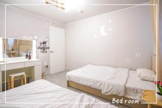 Studio 09 in Yeonnam Hongdae Univ - 8