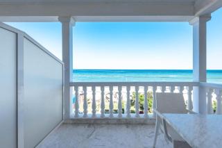 Blue Flag Beachfront Studios, Nilie Hospitality MGMT - 9