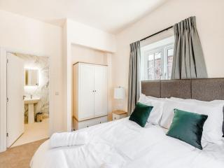 No 4 - Kempton Park - Uk47939 - Oswestry - 1