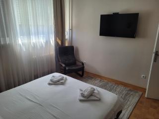 Apartman Beograd Banovo Brdo - lux dvosoban stan - Belgrad - 4