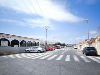 Bungalow in Parque Las Naciones with Communal Pool - Torrevieja - 1