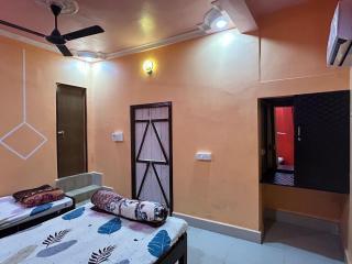 Ahar Hotel - - 9
