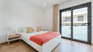 Elegant 2BDR Apartment in Quarteira by Lovelystay - 8