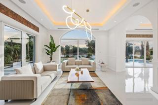 Luxury Villa with Pool, Cinema & Spa - Jumeirah Golf - 6