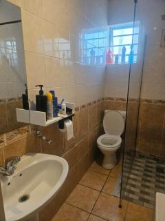 131 Coleraine Guesthouse - Johannesburg - 8
