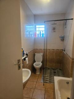 131 Coleraine Guesthouse - Johannesburg - 7