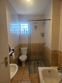 131 Coleraine Guesthouse - Johannesburg - 6