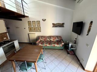 Mansarda con balcone nel cuore di Brenzone sul Garda - 6